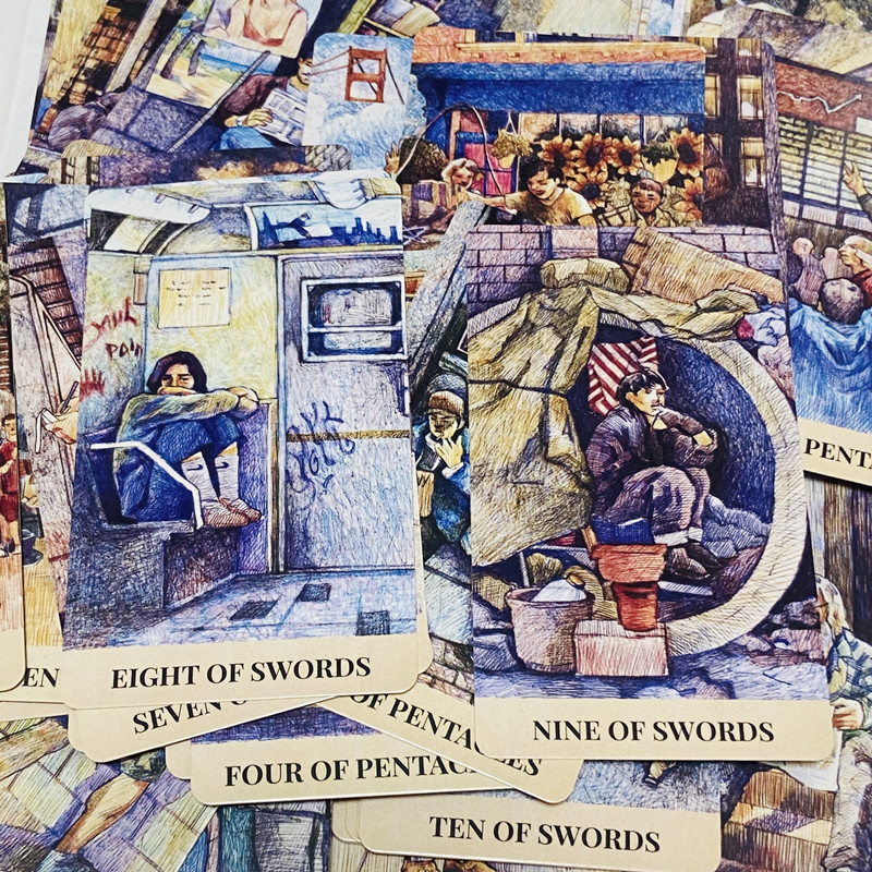 City Labyrinth Tarot Cards 78  - огляд і ціна Tarot Cards Deck With Guidebook